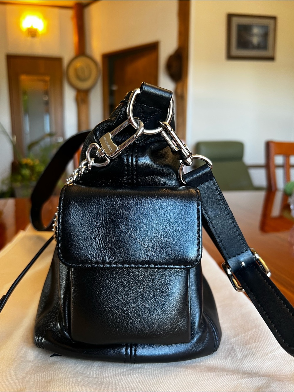 Louis Vuitton CarryAll Cargo Vibe PM - Picture 9 of 17